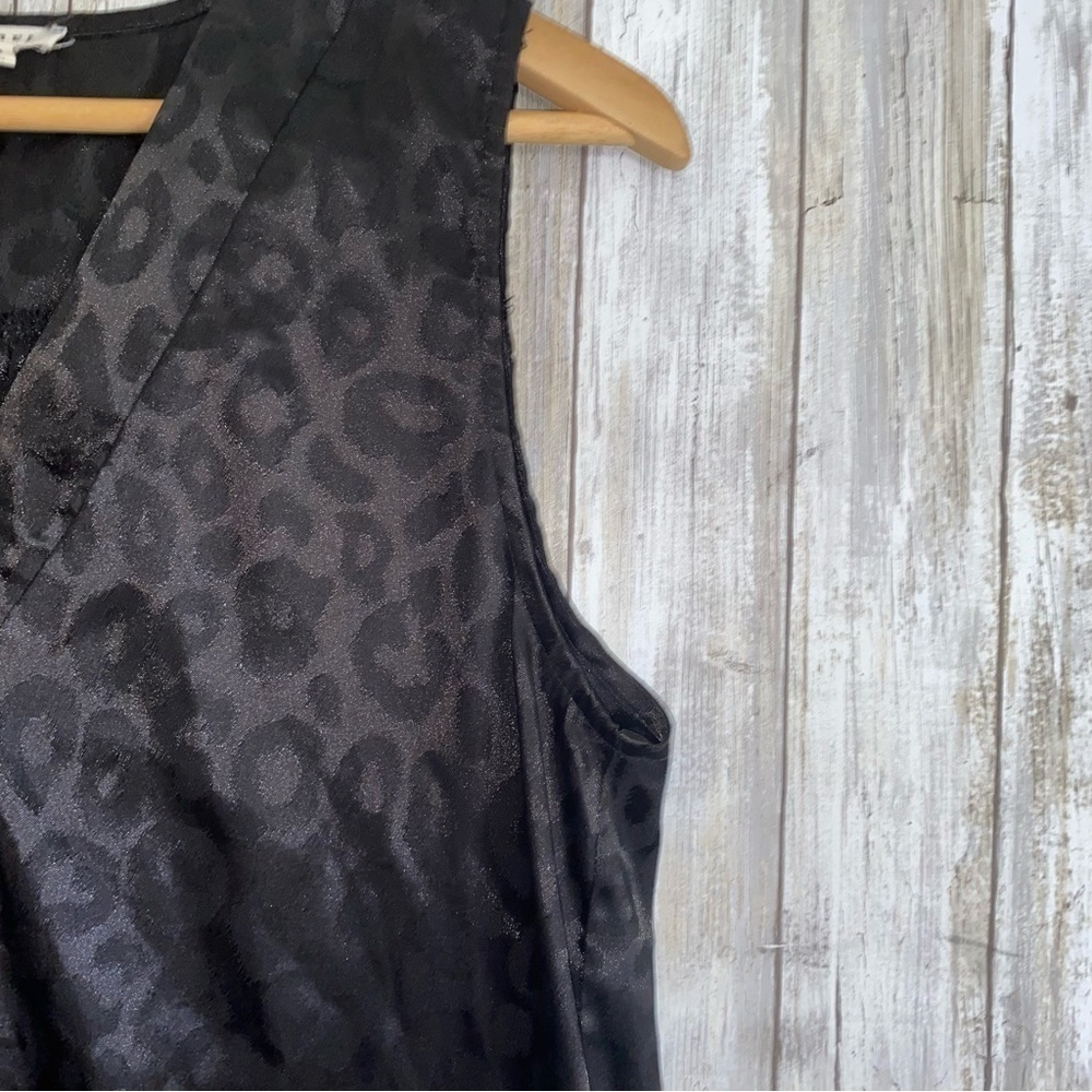 Jodifl Black Leopard Sleeveless Blouse - Picture 3 of 6